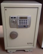 大量收购空调报废物质旧空调上门估价