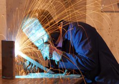 怎么才能报名考焊工上岗证件 深圳考过龙华在哪里啊报名